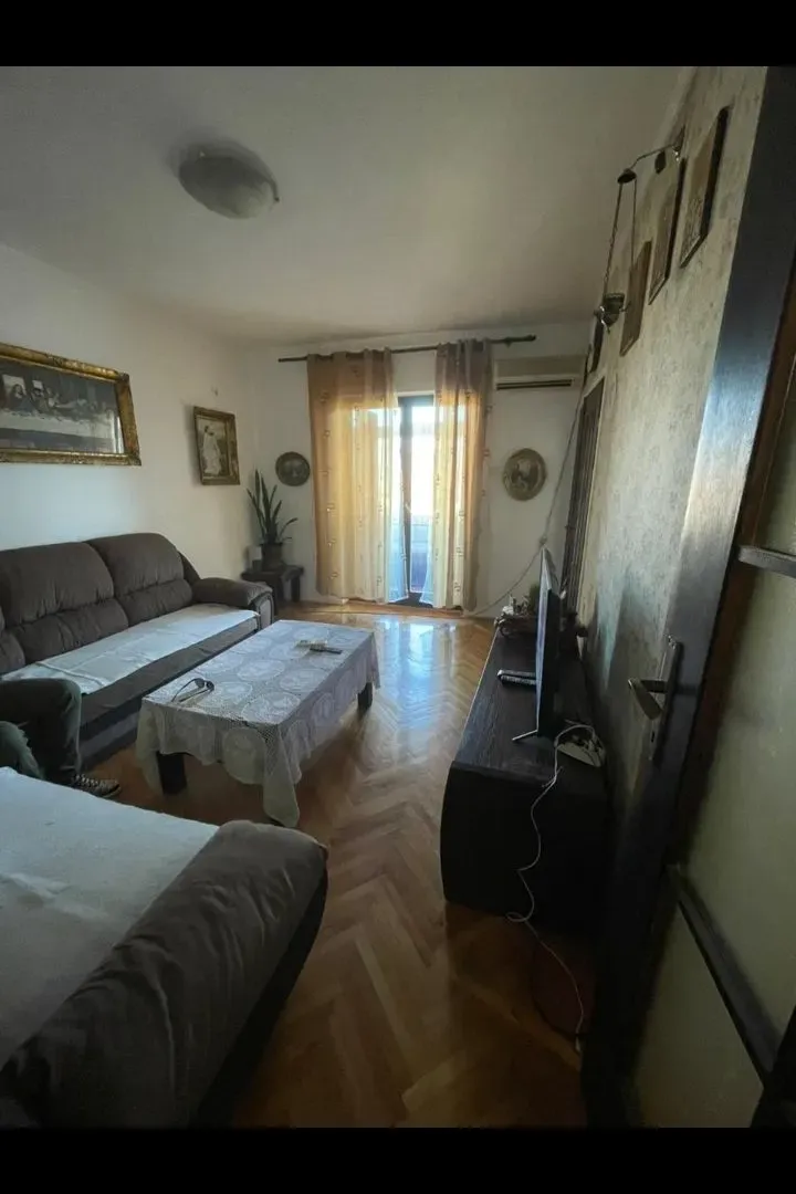 Prodaja, jednosoban stan, 61m², Stari Aerodrom, Podgorica
