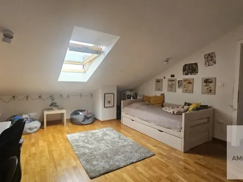 Prodaja, četvorosoban stan, 102m², Centar, Pančevo - image 28