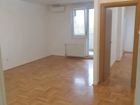 Sale, two bedroom apartment, 53m², Bulevar patrijarha Pavla, Novi Sad Sve Podlokacije - image 5