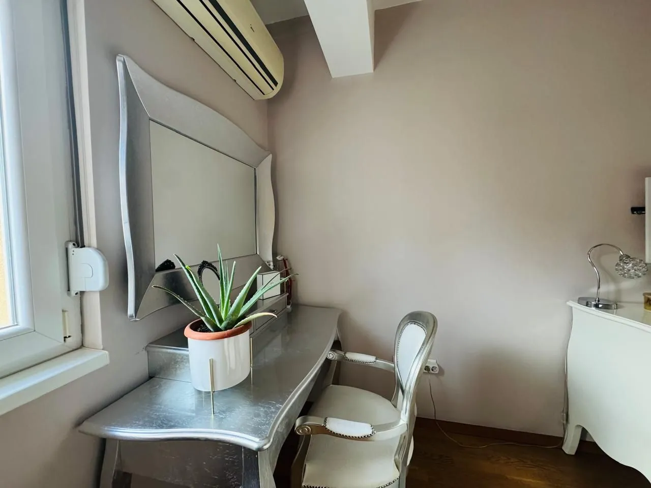 Sale, three bedroom apartment, 111m², City Kvart, Podgorica