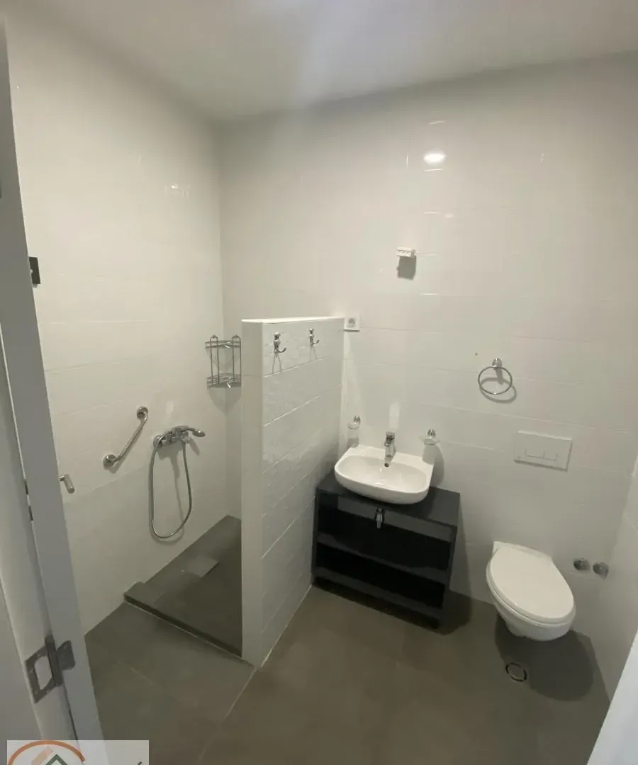 Prodaja, dvosoban stan, 44m², Novo naselje, Novi Sad