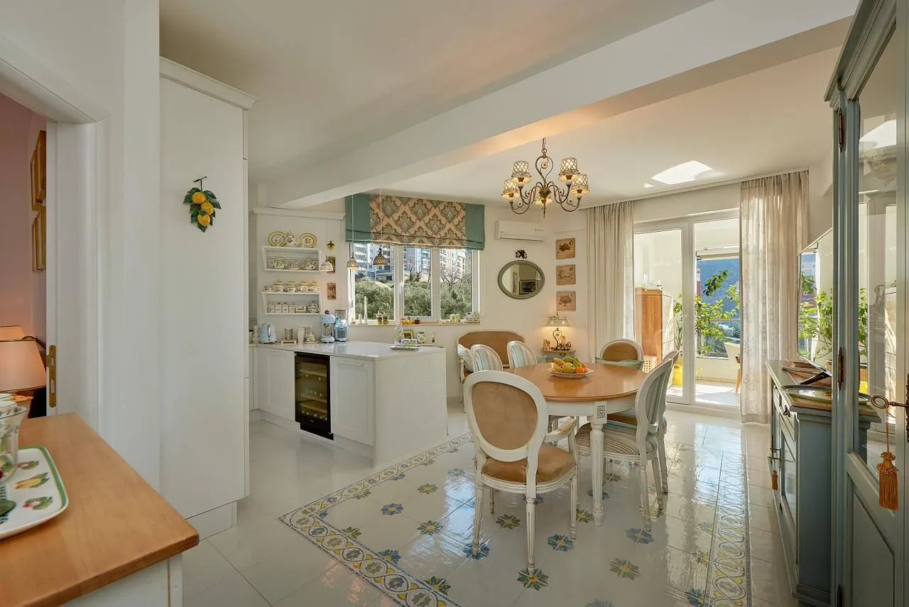 Sale, house, 150m², Bečići, Budva