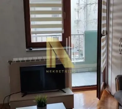 Rent, studio apartment, 31m², Bulevar Oslobodjenja, Novi Sad Sve Podlokacije - image 4