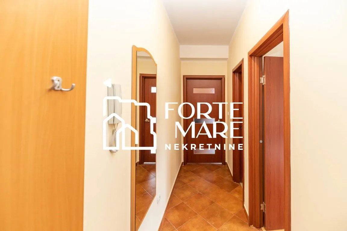 Prodaja, jednosoban stan, 40m², Baošići, Herceg Novi