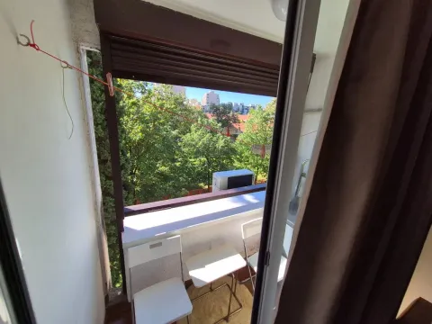 Izdavanje, jednosoban stan, 37m², Blok 5, Podgorica - image 5