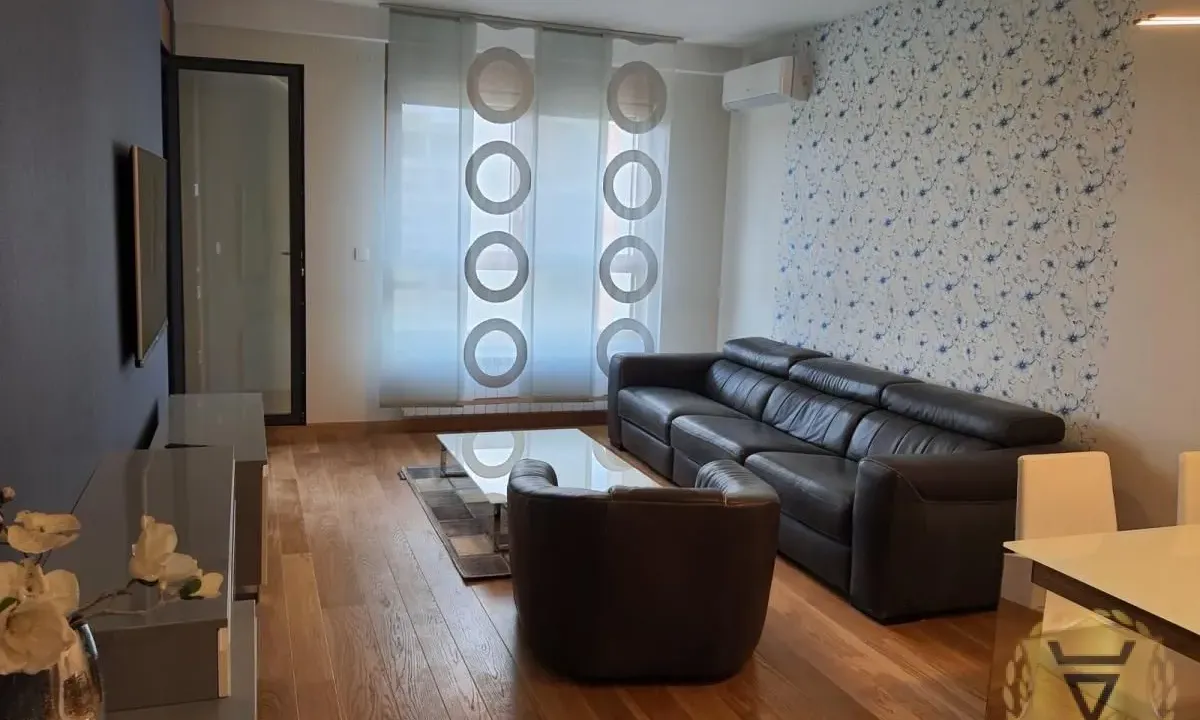 Izdavanje, dvosoban stan, 57m², Novi Beograd Blok 65, Novi Beograd Sve Podlokacije