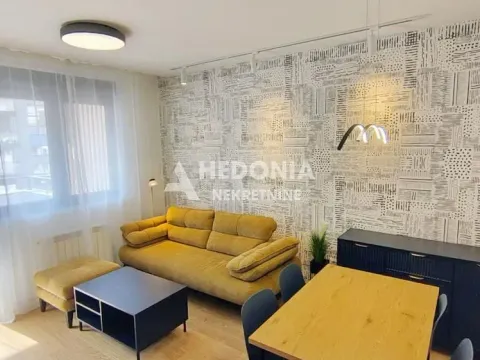 Izdavanje, trosoban stan, 60m², Lion, Zvezdara Sve Podlokacije - image 2