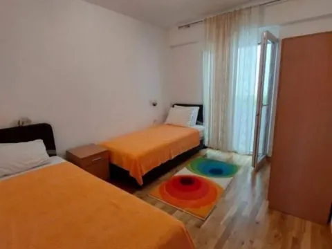 Izdavanje, dvosoban stan, 75m², Centar, Tivat - image 8