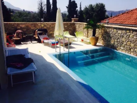 Sale, house, 200m², Bar, Crna Gora - image 8