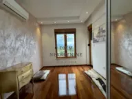 Izdavanje, četvorosoban stan, 130m², Centar, Podgorica - image 2