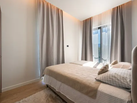 Prodaja, dvosoban stan, 89m², Porto Montenegro, Tivat - image 16