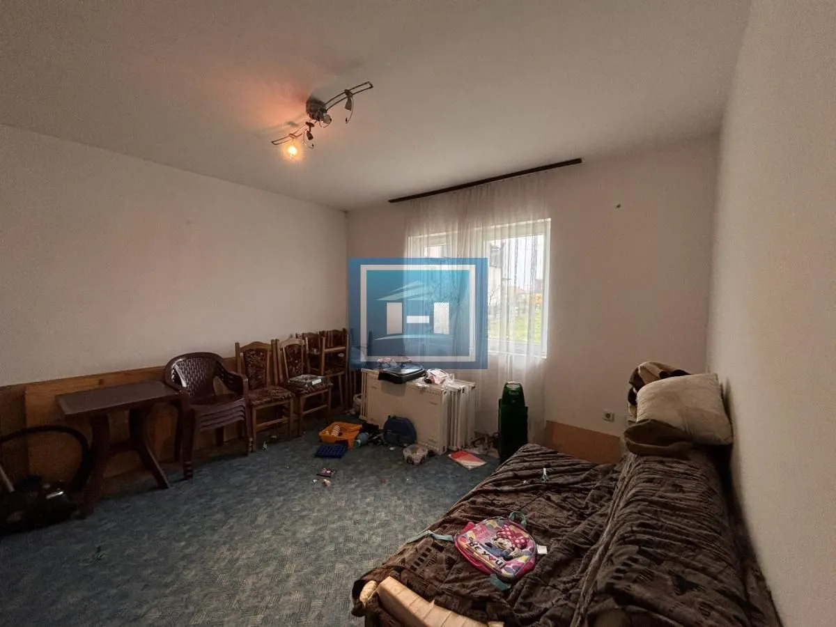 Prodaja, kuća, 194m², Ribare, Jagodina