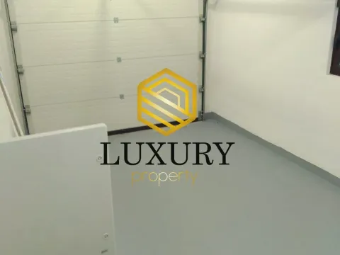 Izdavanje, kuća, 140m², Velje Brdo, Podgorica - image 12