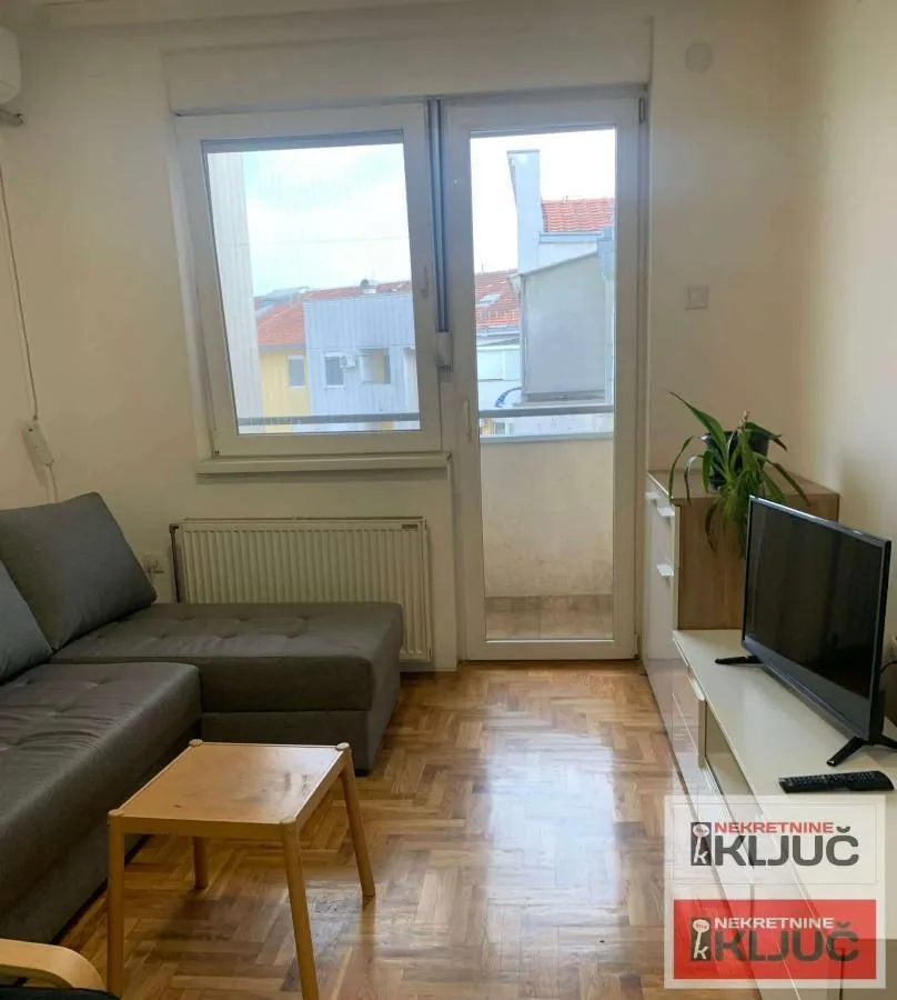 Sale, one bedroom apartment, 26m², Bulevar patrijarha Pavla, Novi Sad Sve Podlokacije