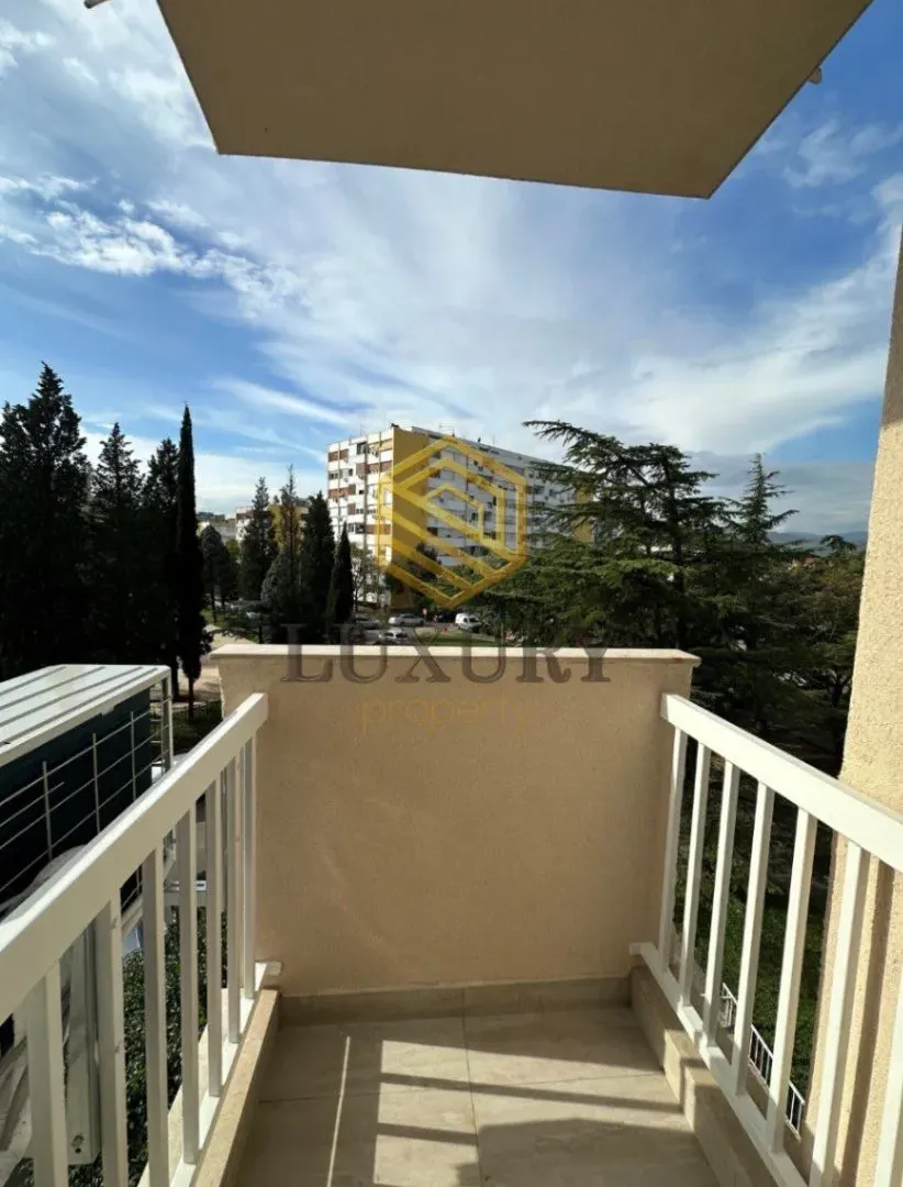 Rent, office space, 76m², Gintaš, Podgorica