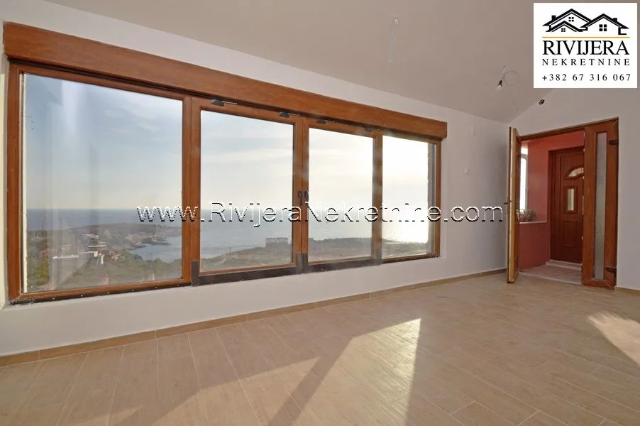 Prodaja, kuća, 255m², Herceg Novi, Crna Gora