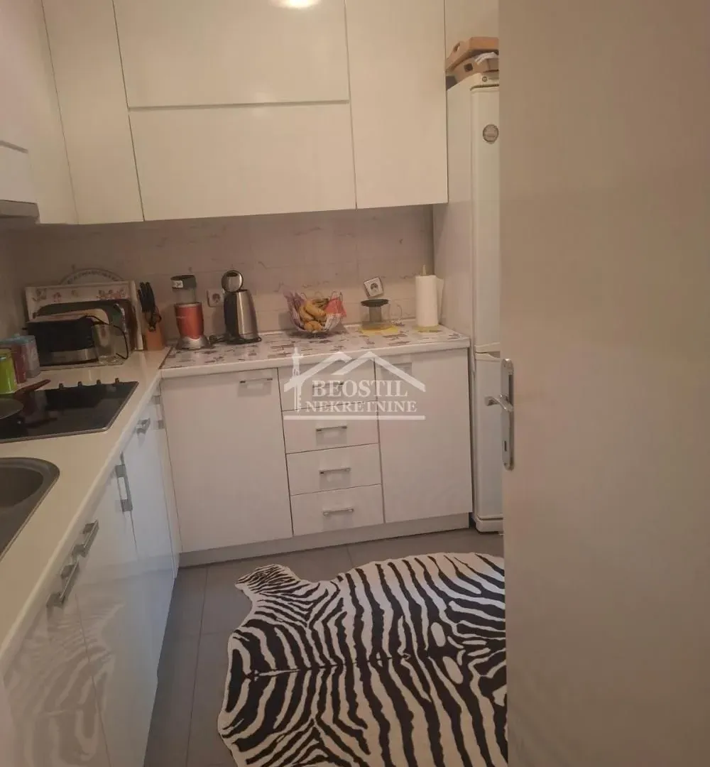 Sale, four bedroom apartment, 96m², Bezanijska Kosa 2, Bežanijska Kosa Sve Podlokacije