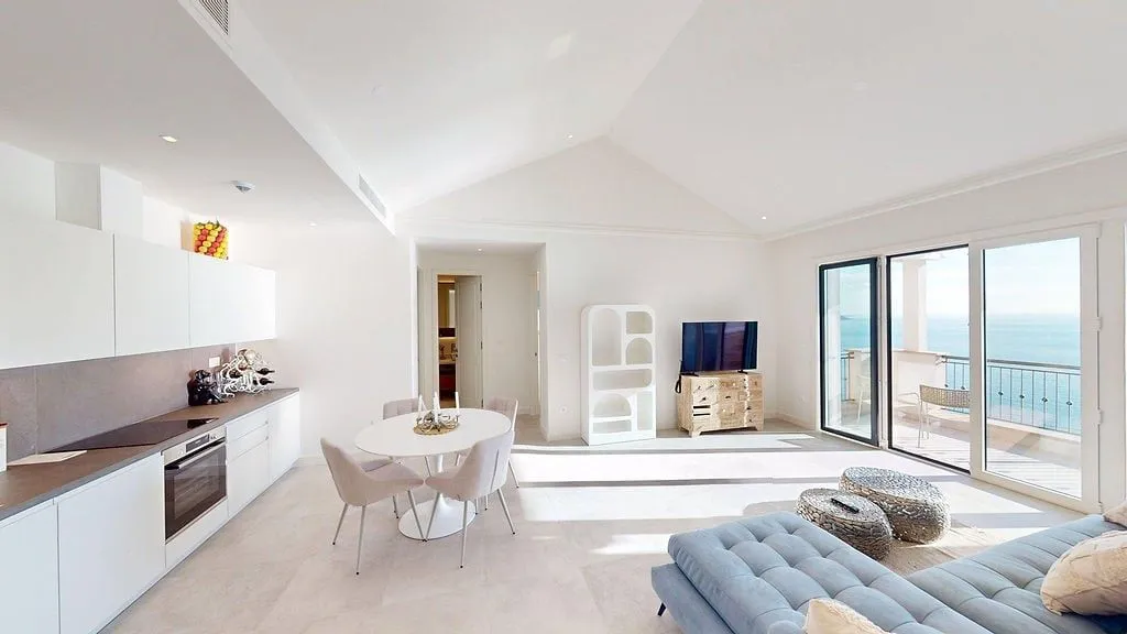 Prodaja, dvosoban stan, 73m², Tivat, Crna Gora