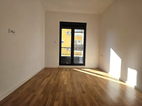 Prodaja, dvosoban stan, 77m², Zagorič, Podgorica - image 7