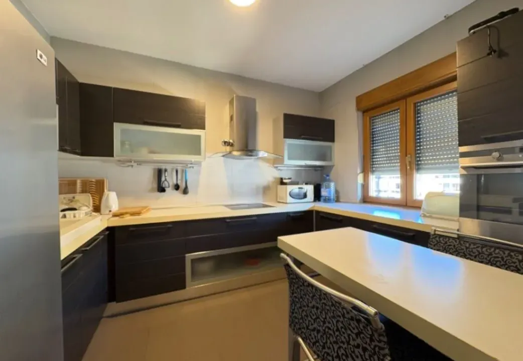 Izdavanje, dvosoban stan, 95m², Preko Morače, Podgorica