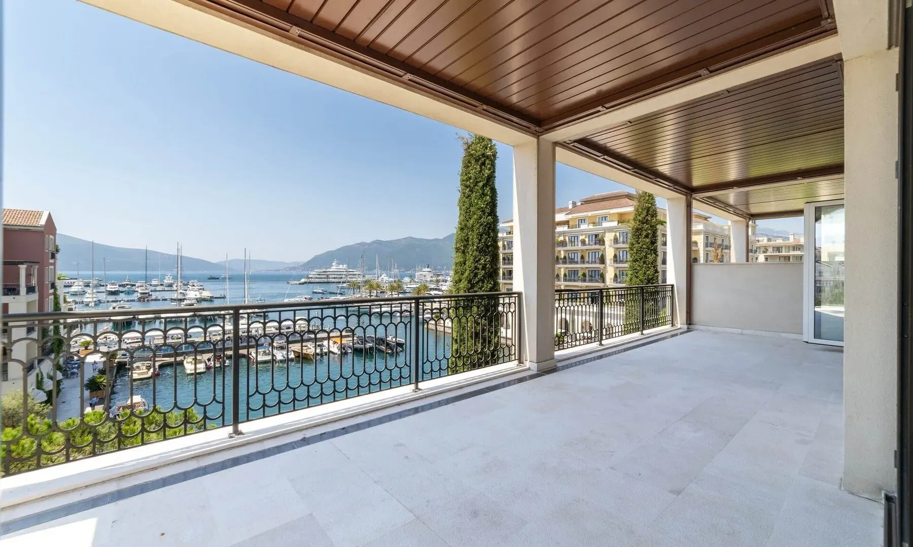 Prodaja, trosoban stan, 228m², Porto Montenegro, Tivat