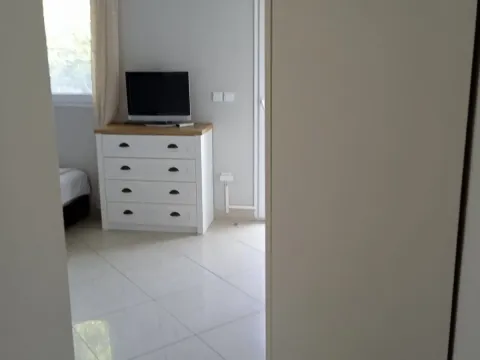 Rent, one bedroom apartment, 50m², Lepetani, Tivat - image 11