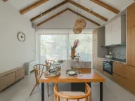 Izdavanje, kuća, 520m², Đuraševići, Tivat - image 26