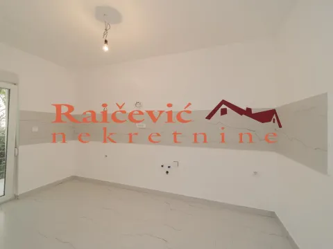 Sale, three bedroom apartment, 81m², Grocka, Beograd - image 5
