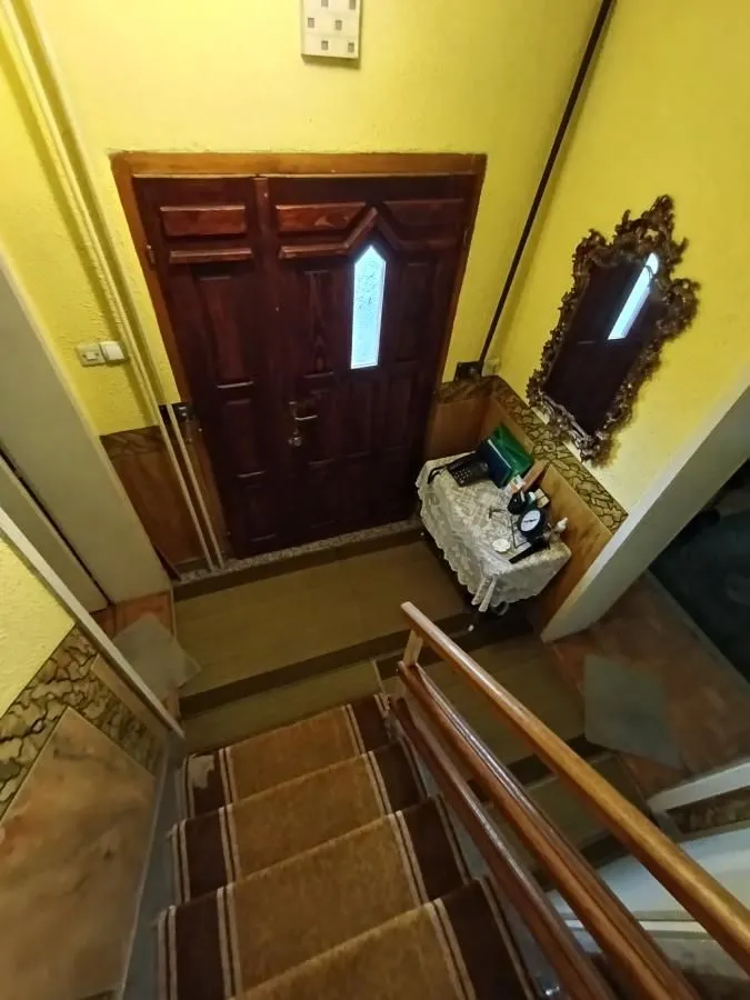 Prodaja, kuća, 190m², Salajka, Novi Sad Sve Podlokacije
