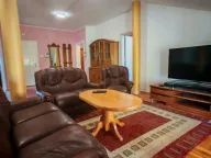 Izdavanje, četvorosoban stan, 105m², Cvetkova Pijaca, Zvezdara Sve Podlokacije - image 1