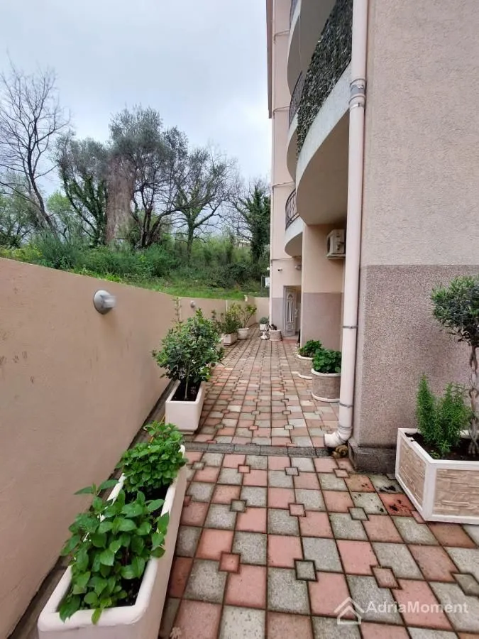 Sale, one bedroom apartment, 57m², Bečići, Budva