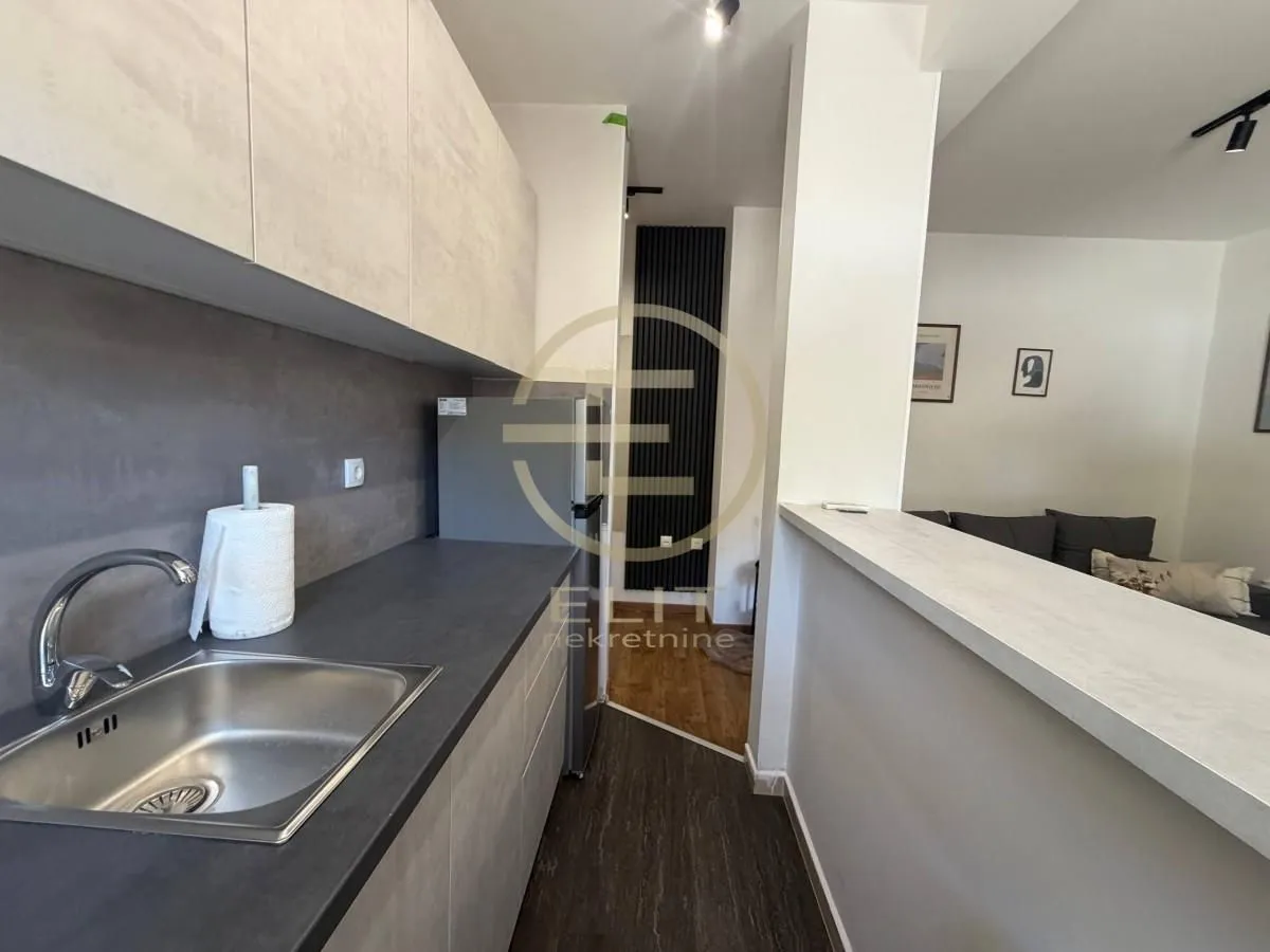 Prodaja, garsonjera, 26m², Nova Detelinara, Novi Sad Sve Podlokacije