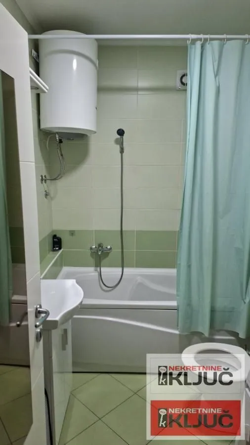 Rent, one bedroom apartment, 41m², Grbavica, Novi Sad Sve Podlokacije