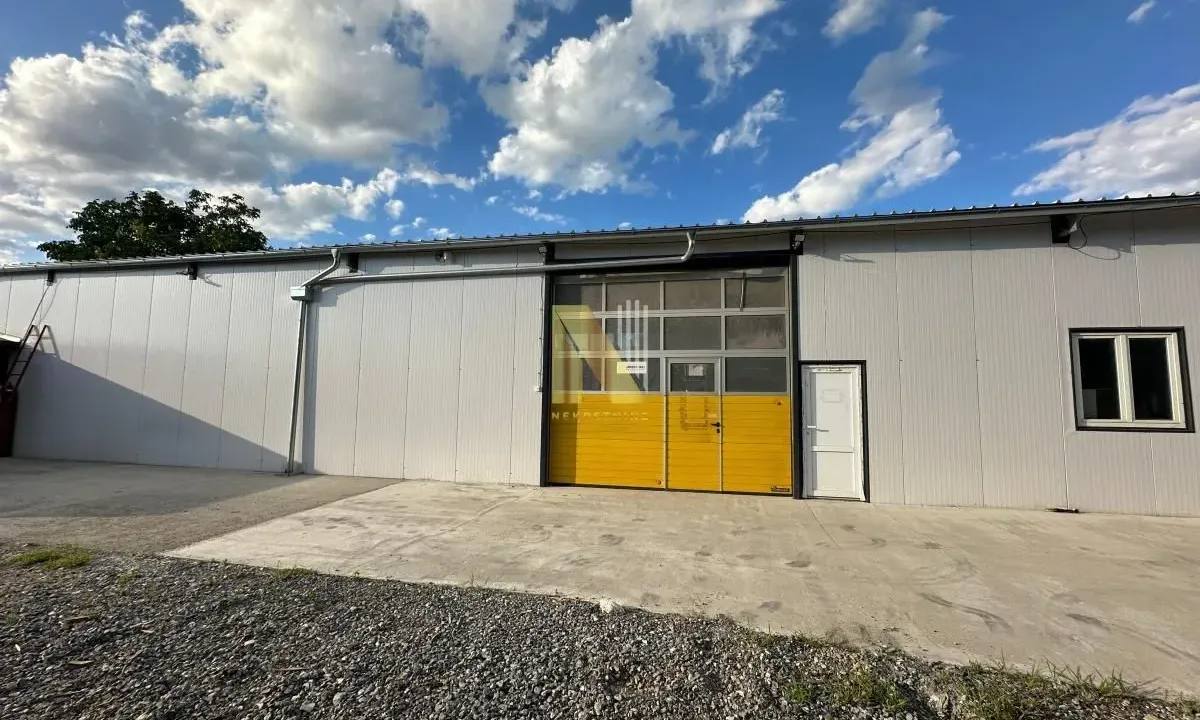 Rent, office space, 300m², Kać, Novi Sad Sve Podlokacije