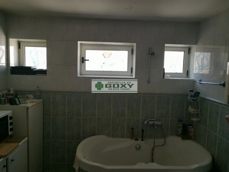 Prodaja, kuća, 391m², Centar, Kragujevac