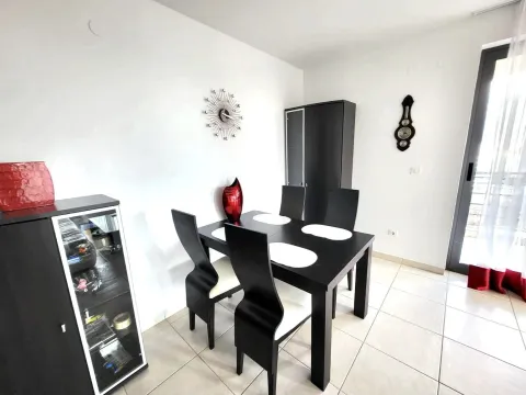 Prodaja, dvosoban stan, 64m², Bečići, Budva - image 6