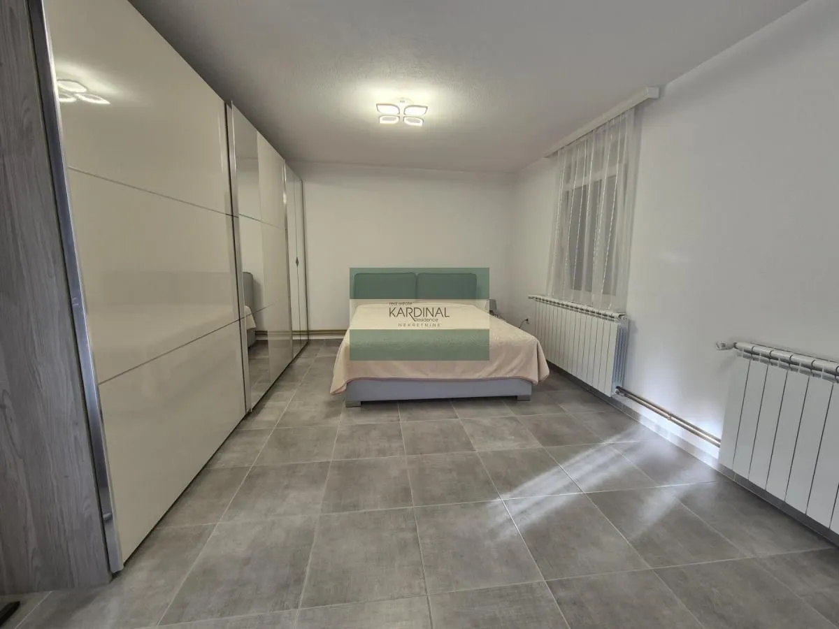 Prodaja, kuća, 271m², Šuljkovac, Jagodina