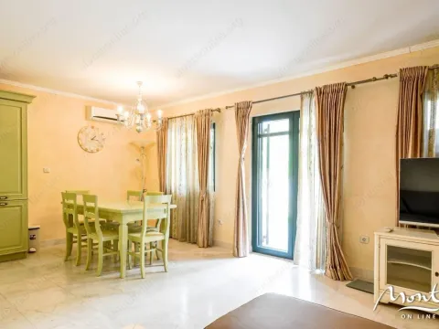 Prodaja, kuća, 170m², Budva, Crna Gora - image 9