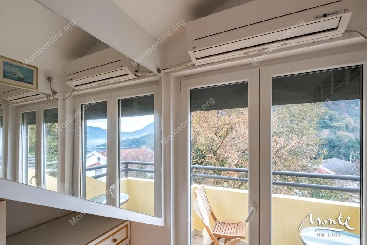 Prodaja, dvosoban stan, 44m², Ljuta, Kotor
