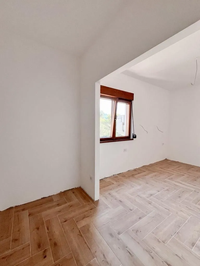 Prodaja, dvosoban stan, 72m², Kava, Tivat