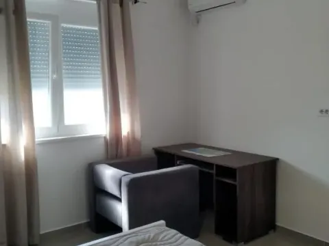 Prodaja, dvosoban stan, 78m², Šušanj, Bar - image 6