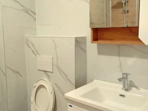 Izdavanje, jednosoban stan, 47m², Centar, Bar - image 6