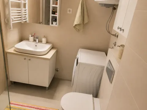 Izdavanje, jednosoban stan, 50m², Blok 9, Podgorica - image 7