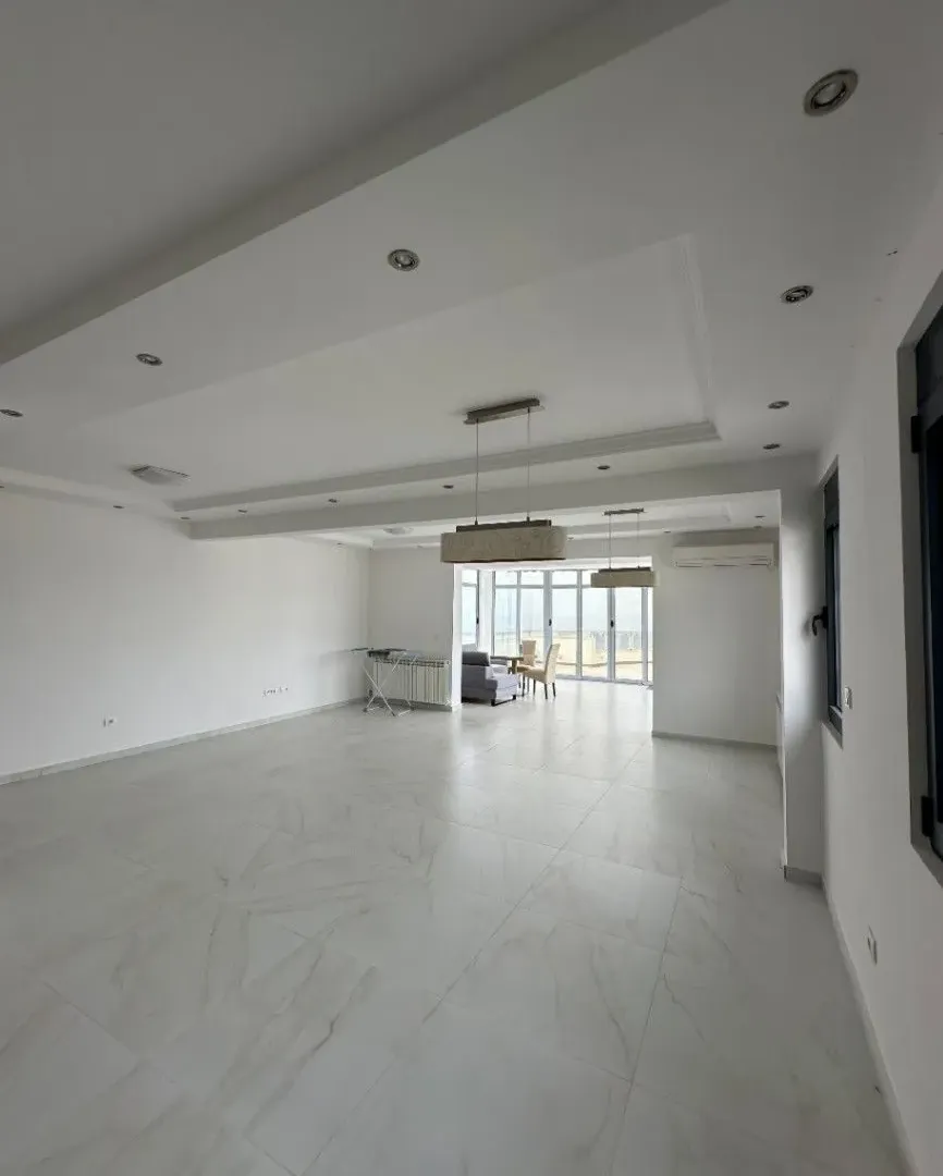 Sale, five bedroom apartment, 241m², Dobre Vode, Bar