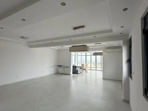 Sale, five bedroom apartment, 241m², Dobre Vode, Bar - image 7