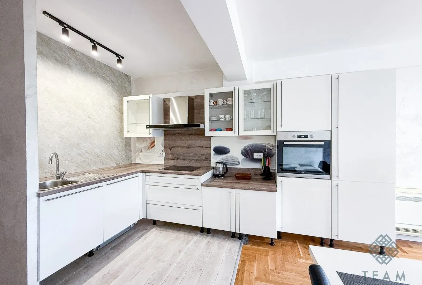 Rent, two bedroom apartment, 85m², Preko Morače, Podgorica