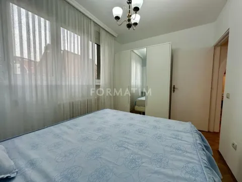 Rent, two bedroom apartment, 62m², Savski Venac, Beograd - image 10
