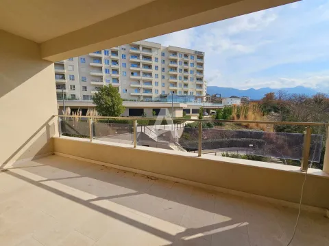 Prodaja, dvosoban stan, 94m², Bečići, Budva - image 3