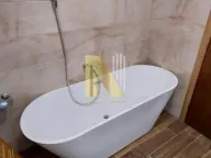 Izdavanje, trosoban stan, 94m², Novo naselje, Novi Sad - image 8