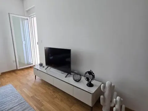 Sale, apartment, 46m², Stari Aerodrom, Podgorica - image 7